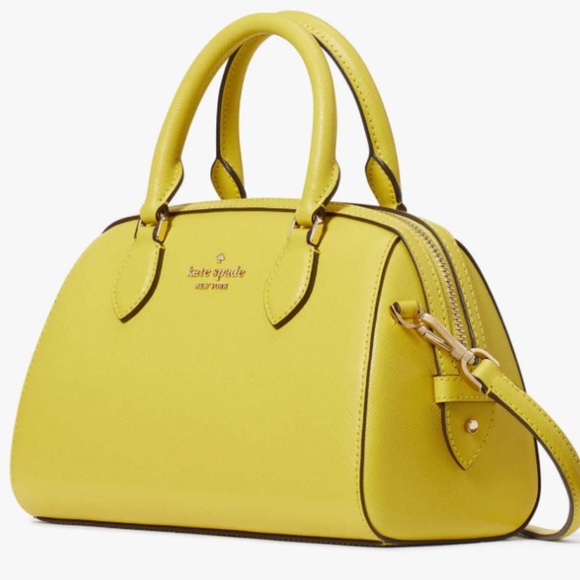 NWOT, Kate Spade, Madison Small Dolly Duffle in Saffiano Leather. - Picture 1 of 10